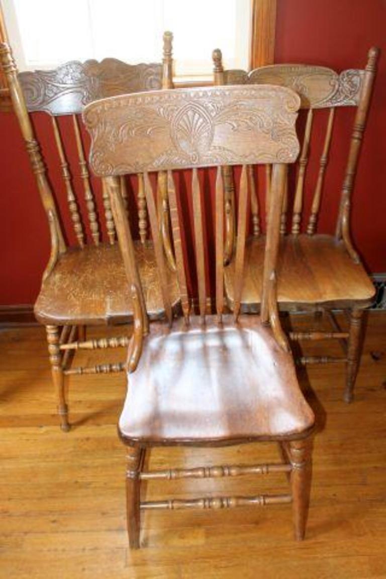 Auction Ohio Chairs