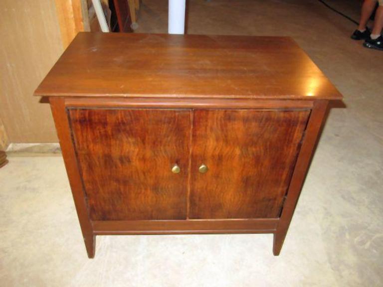 Auction Ohio Antique TV