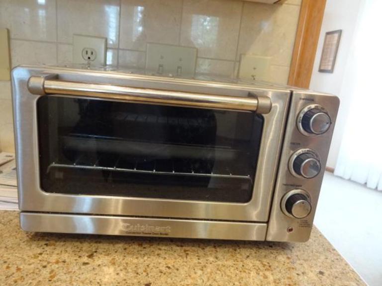 Auction Ohio Cuisinart Toaster Oven