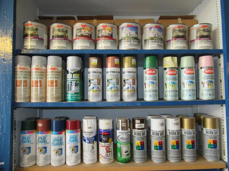 Auction Ohio Spray Paint & Quarts of Paint