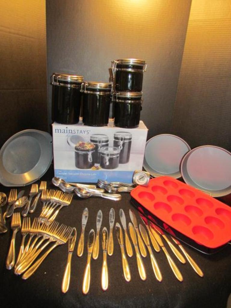 Auction Ohio Canisters, Baking, Flatware