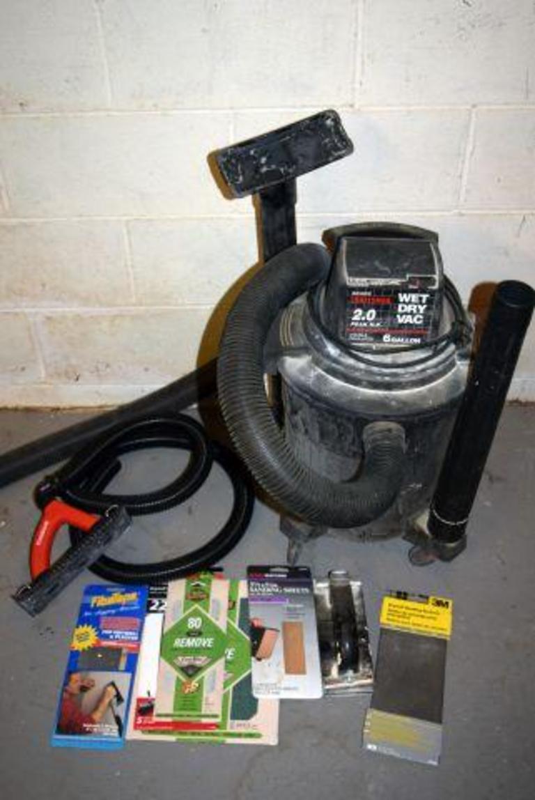 Auction Ohio Craftsman Shop Vac & Sander