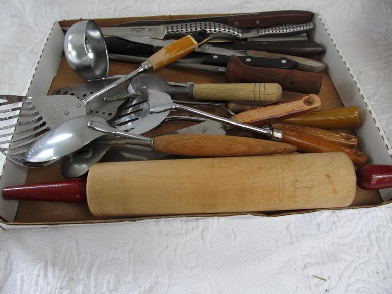 Auction Ohio OLD UTENSILS