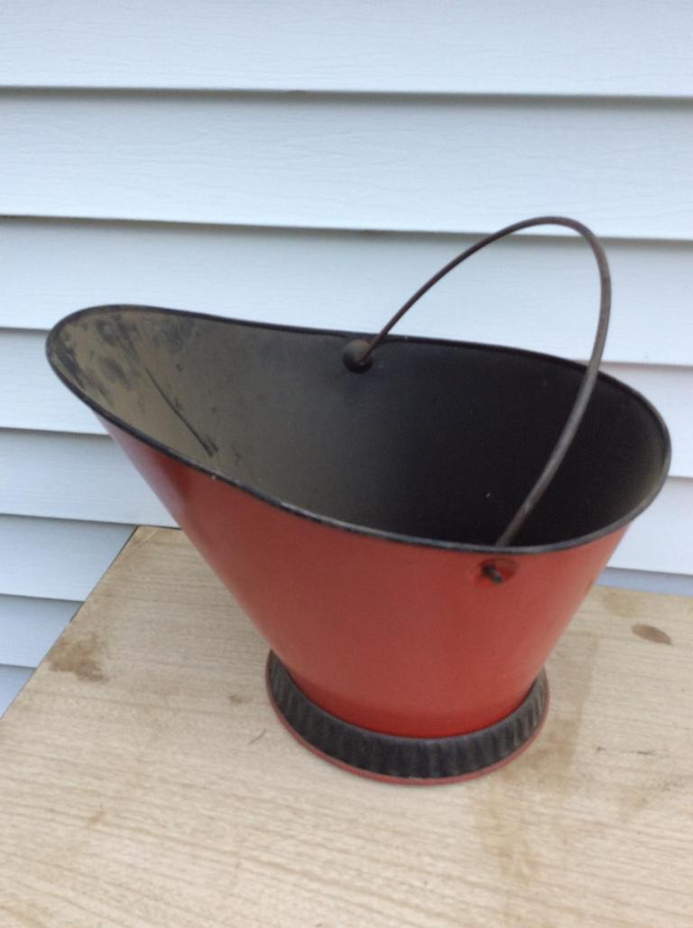 Auction Ohio Red Coal Bucket