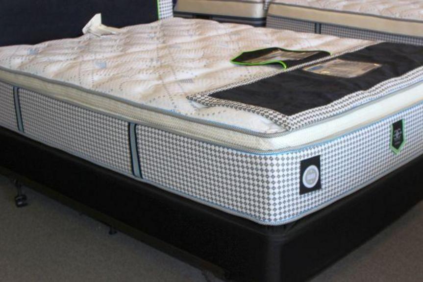 Auction Ohio Hybrid Restonic Mattress