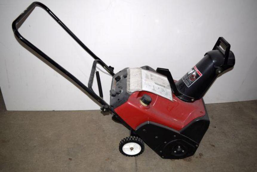 Auction Ohio Toro Snow Blower