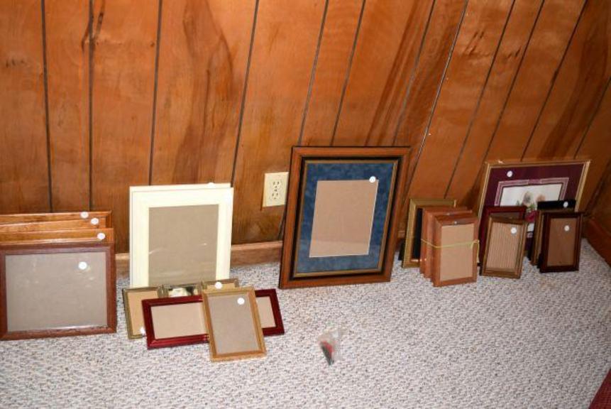 Auction Ohio Picture Frames