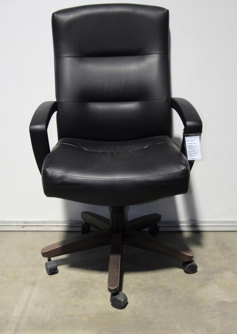 Auction Ohio HON Park Avenue Executive