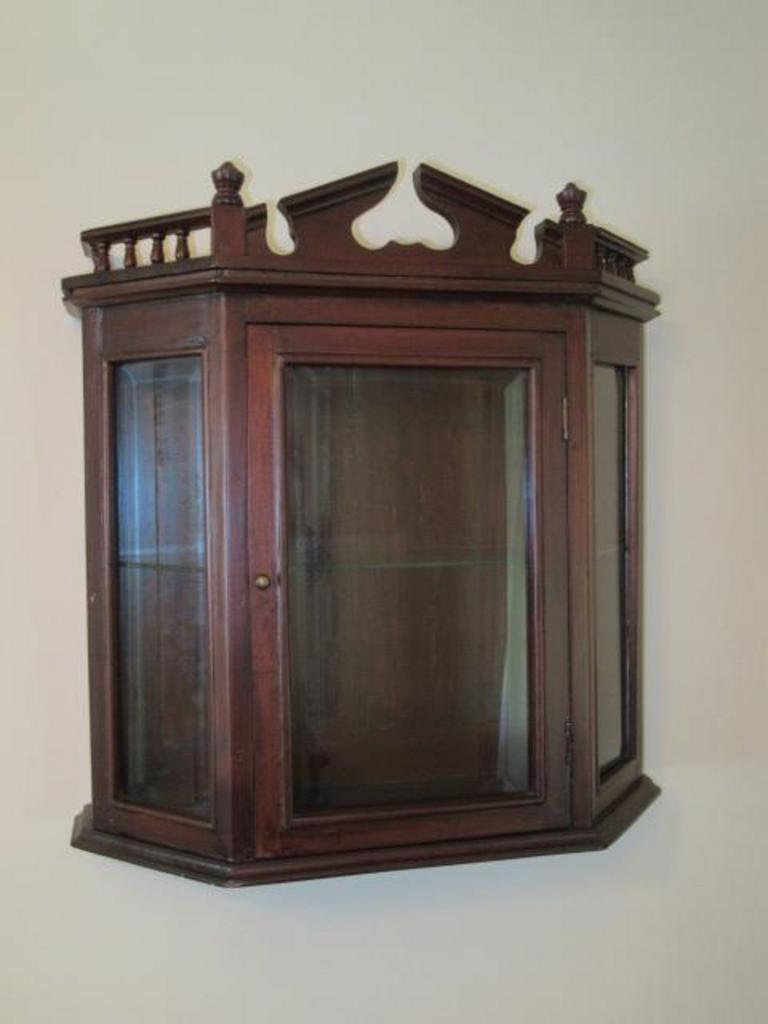 Auction Ohio Antique Wall