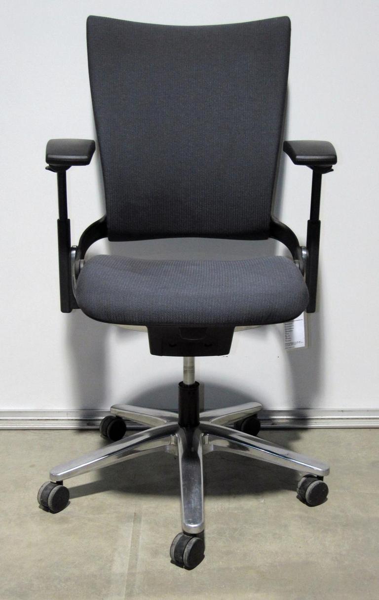 Auction Ohio Allsteel Sum Office Chair