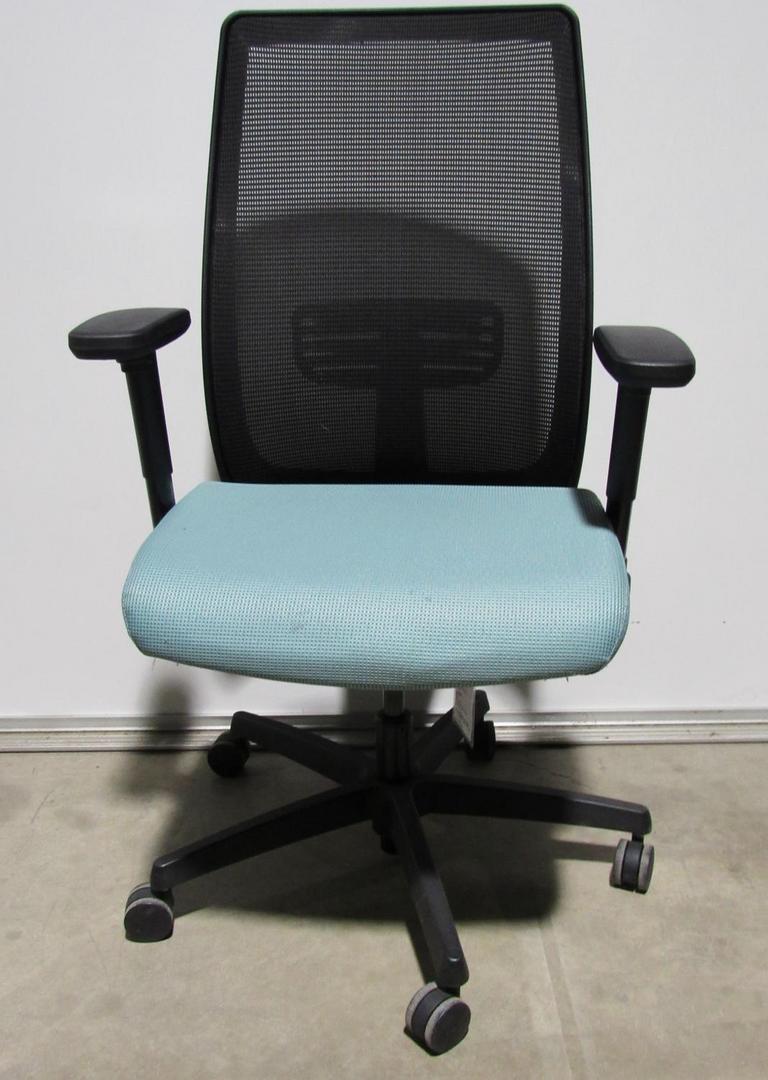 Auction Ohio HON Endorse Office Chair