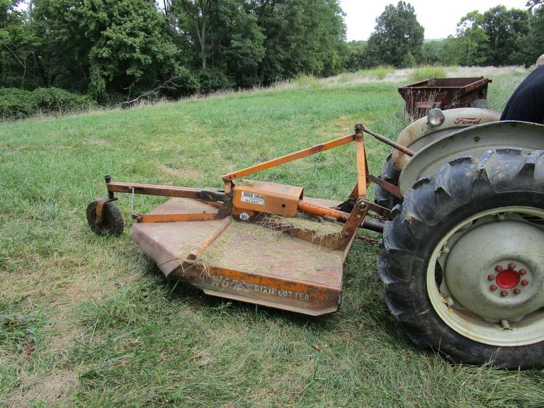 Auction Ohio 5 FOOT BRUSH HOG