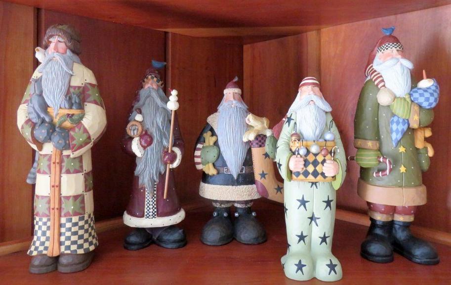 Auction Ohio WilliRaye Santa Santas