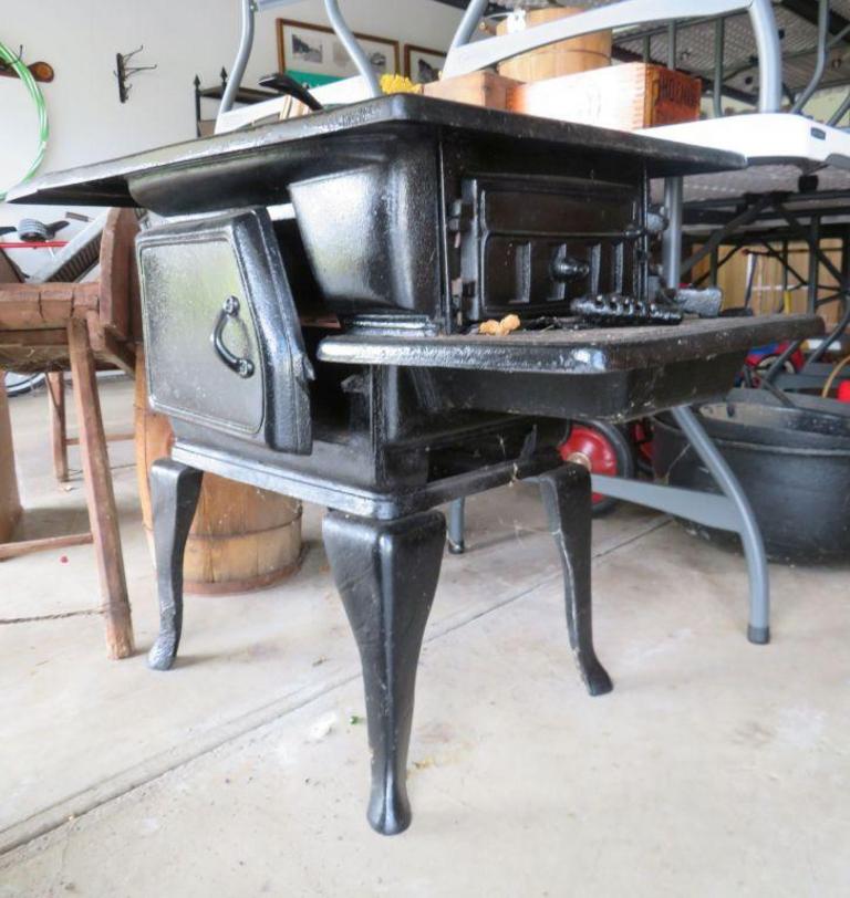 Auction Ohio CastIron Stove