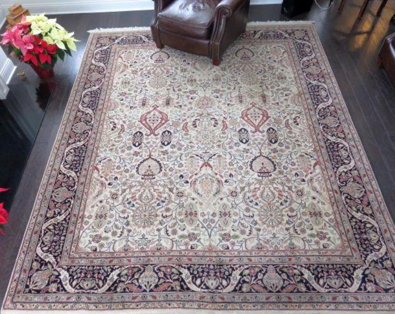 Auction Ohio Persian Rug