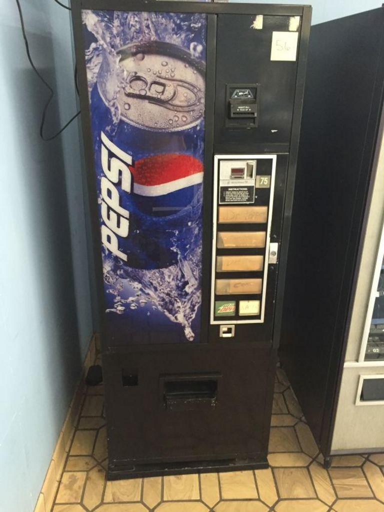 Auction Ohio Vending Machine