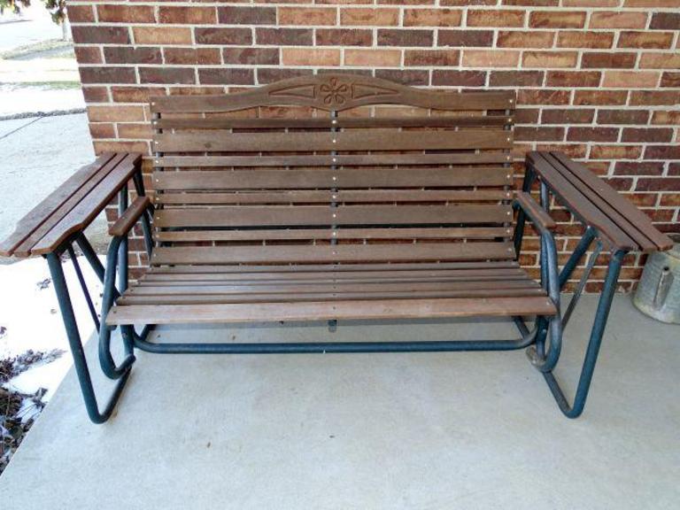 Auction Ohio Vintage Glider Bench
