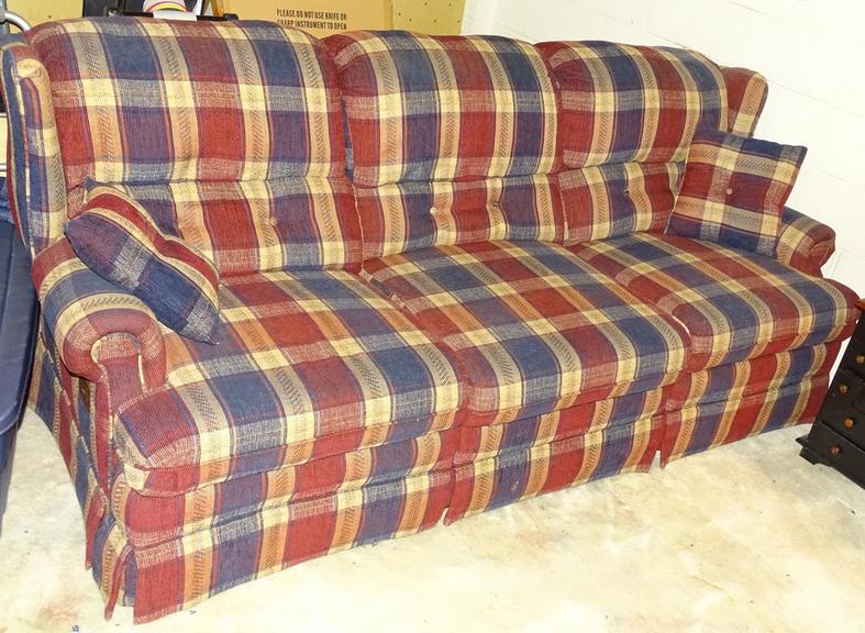Auction Ohio Plaid Recliner Sofa
