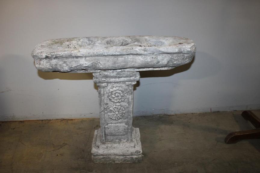 Auction Ohio Cement Yard Art