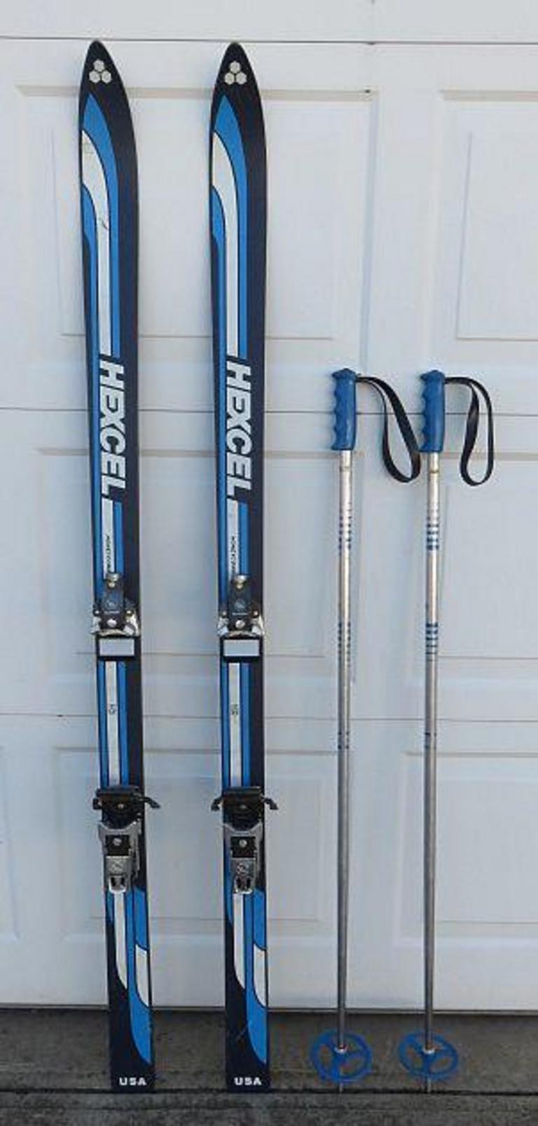 Auction Ohio Hexcel Snow Skis