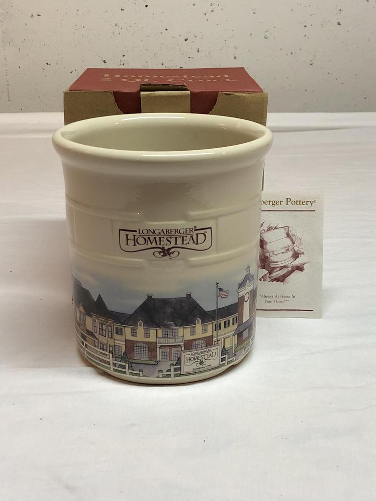 Auction Ohio Longaberger Pottery/China