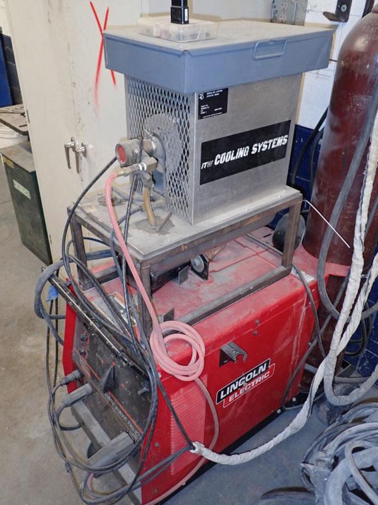 Auction Ohio Lincoln Square Wave TIG 275 Welder