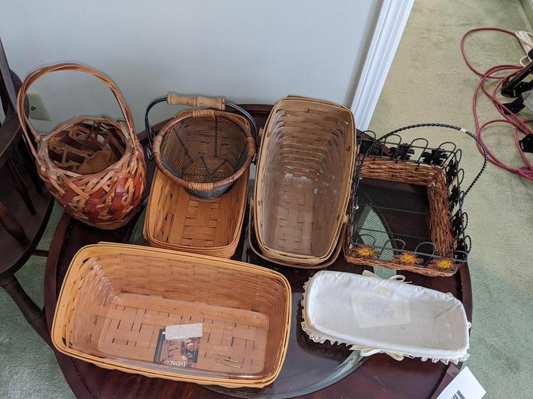 Auction Ohio LARGE LOT OF BASKETS