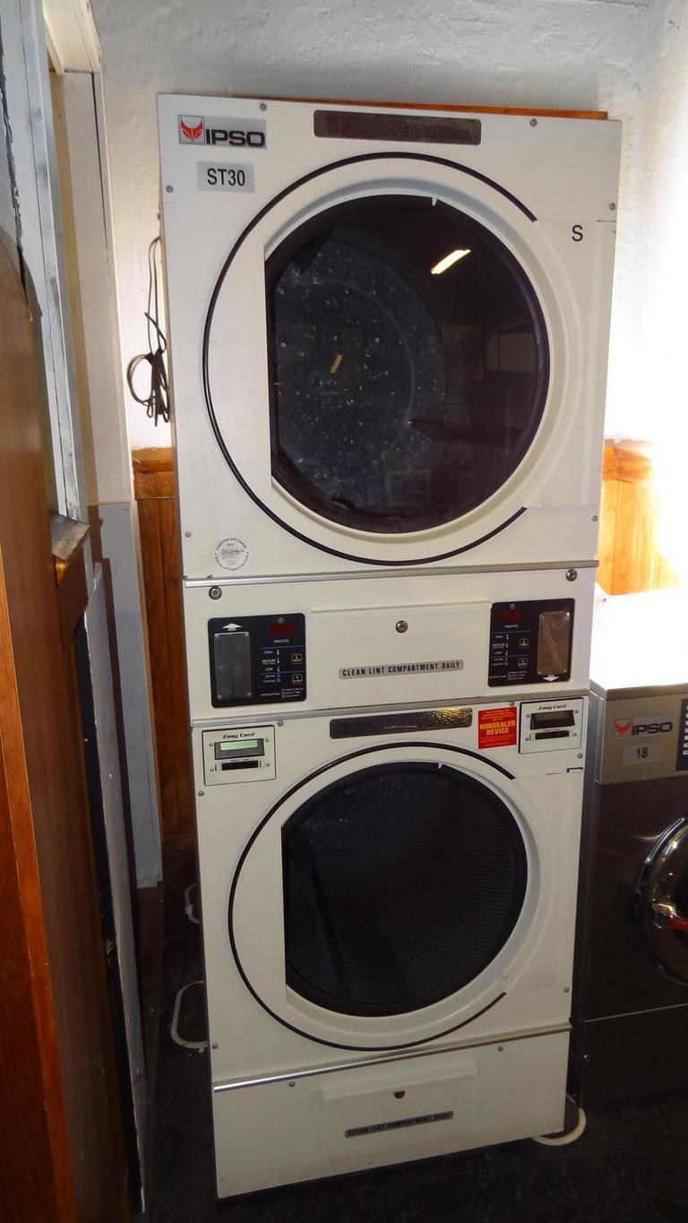 Auction Ohio Commercial Gas Dryer