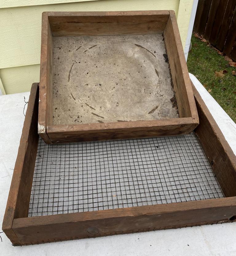 Auction Ohio Vintage Wooden Sifter & Box