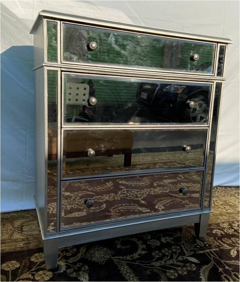 Auction Ohio Pier 1 mirrored dresser