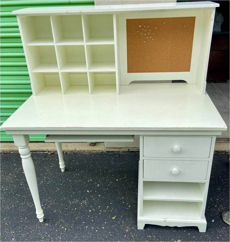 Auction Ohio Pottery Barn desk & hutch