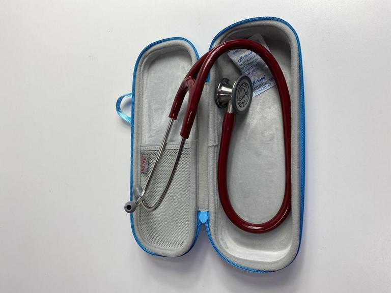 Auction Ohio 3M Littmann Cardiology IV Diagnostic Stethoscope with Carrying Case