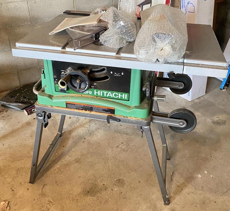 Auction Ohio Hitachi Table Saw