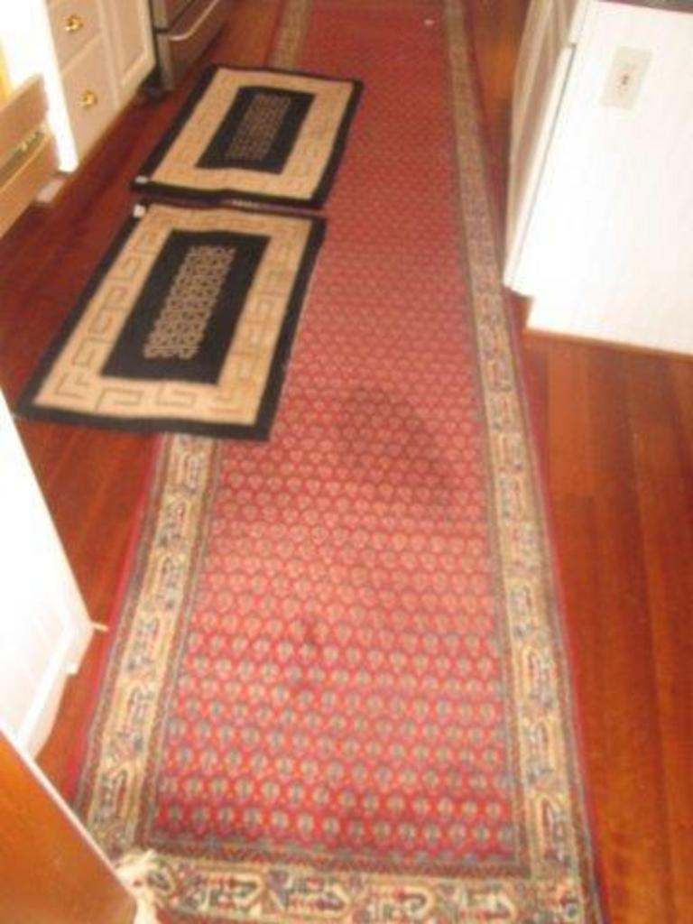 Auction Ohio Area Rugs