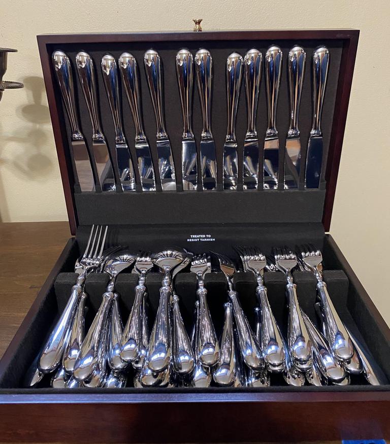 Auction Ohio Pottery Barn Flatware