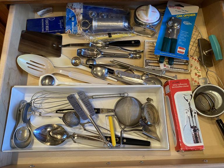 Auction Ohio Kitchen Utensils Lot