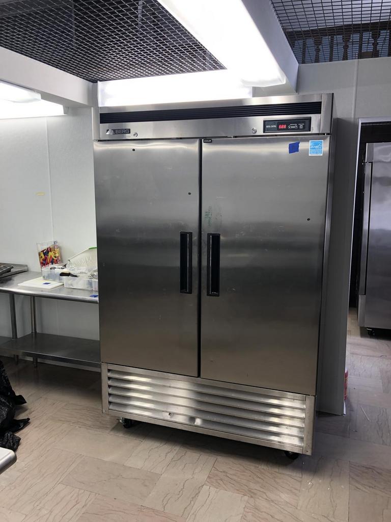 Auction Ohio Berg Commercial Refrigerator