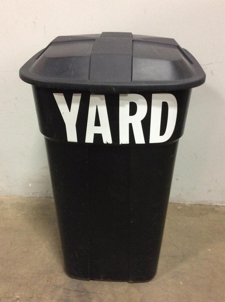 Auction Ohio Yard Waste Trash Can