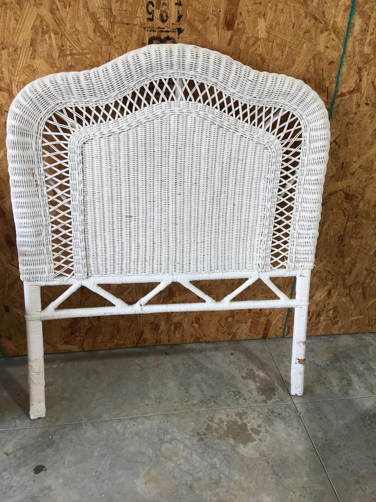 Auction Ohio White Wicker Twin Headboard