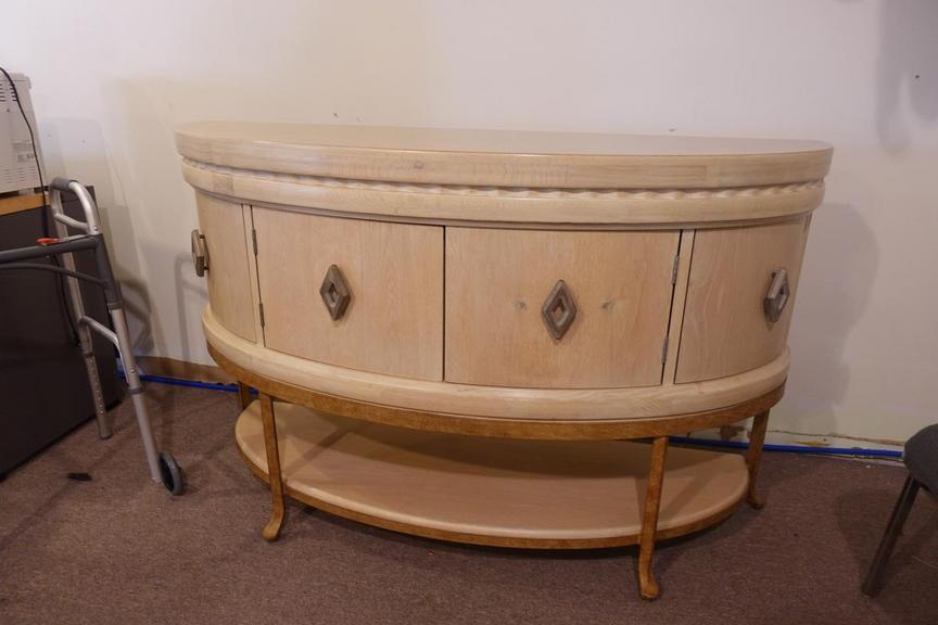 Auction Ohio Henredon Foyer Table/Buffet