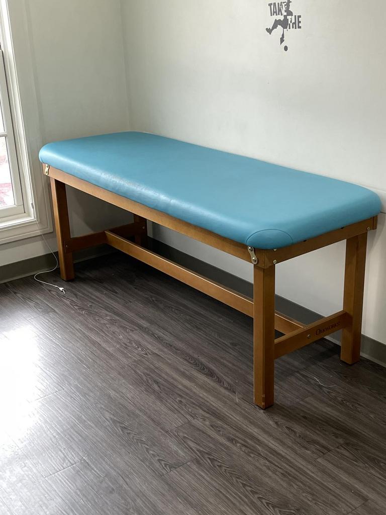 Auction Ohio Medical Exam Table