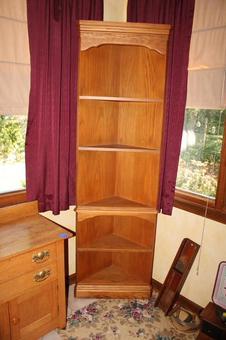 Auction Ohio Oak Corner