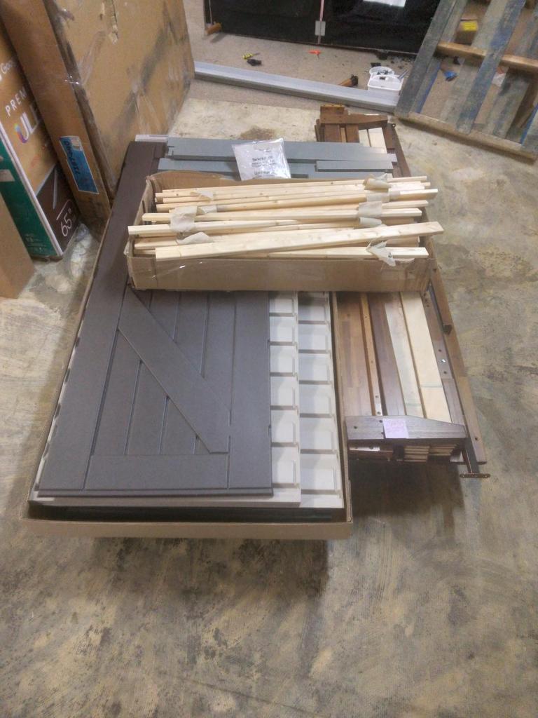Zipperbuy WOOD & SIDING BULK LOT