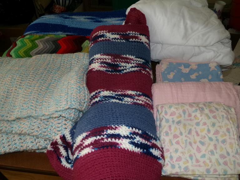 Auction Ohio Blankets