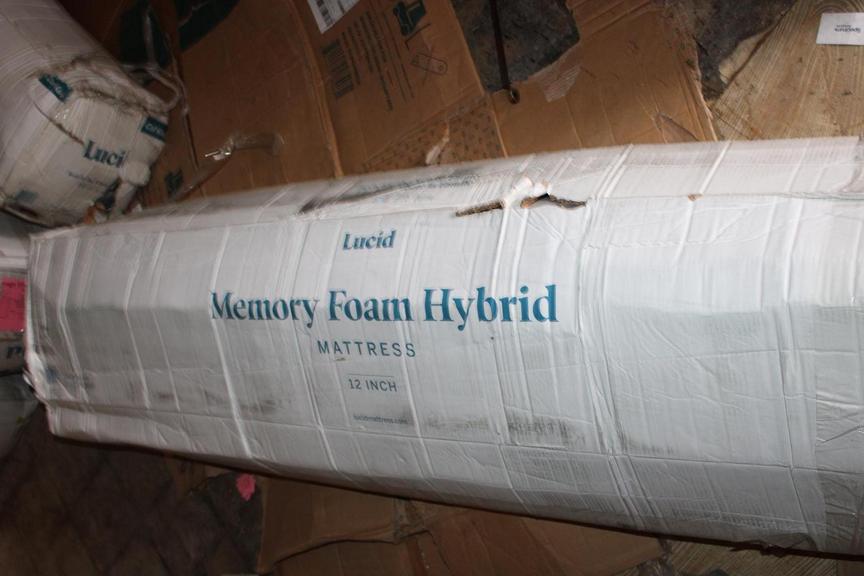 Auction Ohio Lucid King Mattress