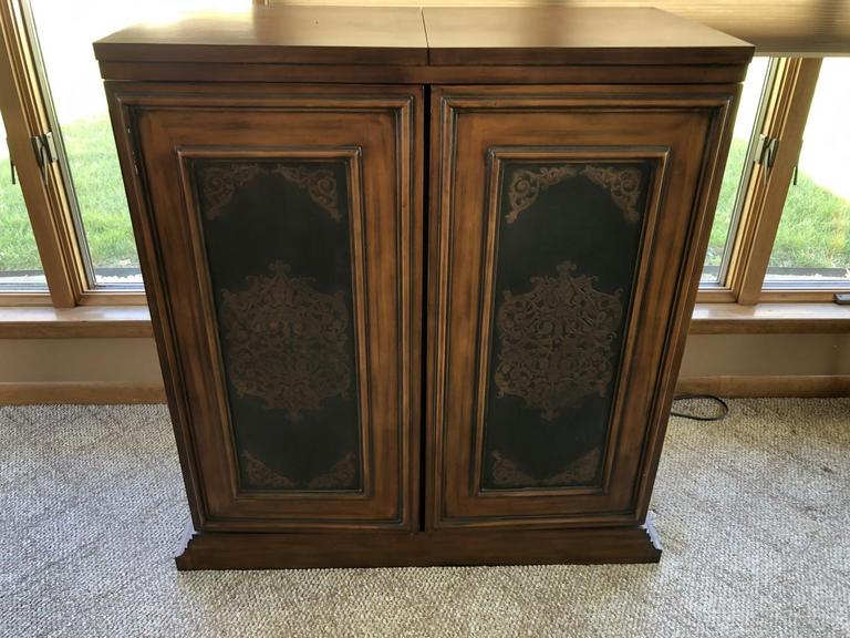 Auction Ohio Bassett Bar