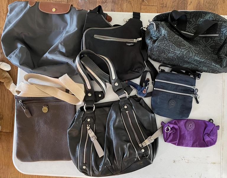 Auction Ohio Women's Purses