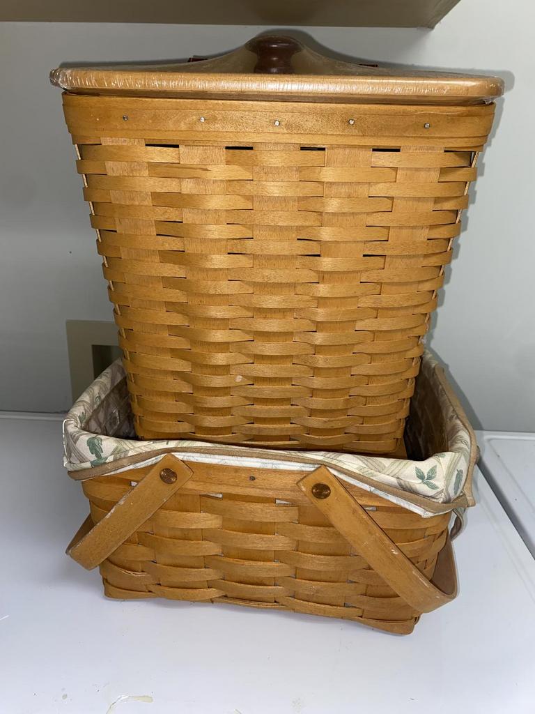 Auction Ohio Longaberger Baskets