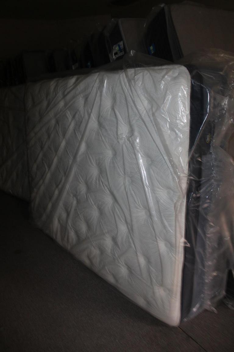 Auction Ohio Serta Queen Mattress