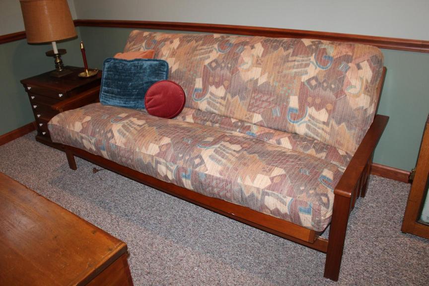 Auction Ohio Futon Sofa